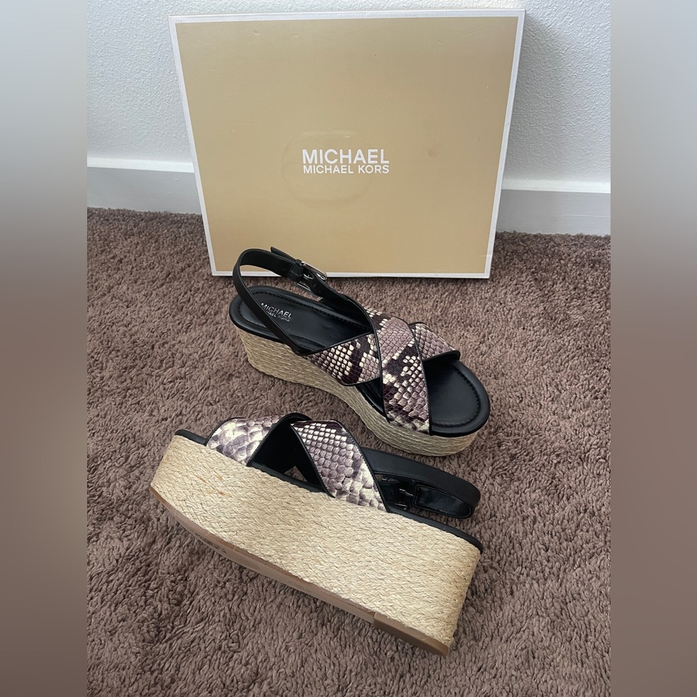 NWT Michael Kors Jodi Snake Wedges Platform Espadrilles Sandals Shoes Size 9 M